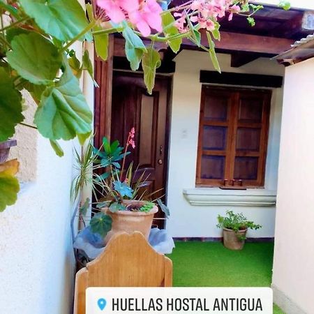 Huellas Hostal Antigua Exterior foto